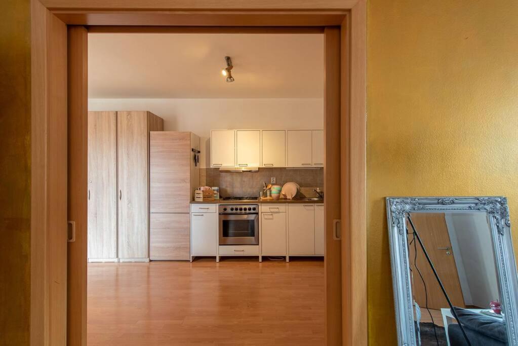 Crystal View Apartment Bratislava Exterior foto